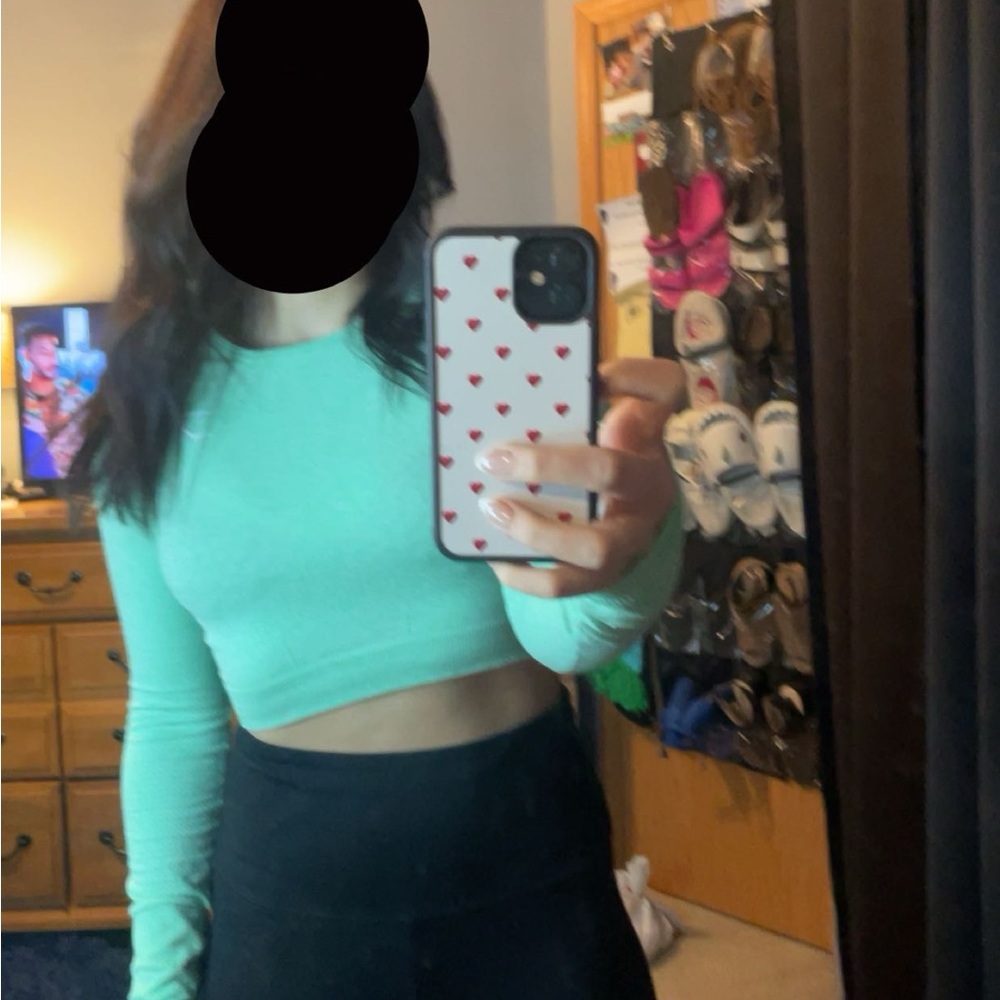 Green gym shark top